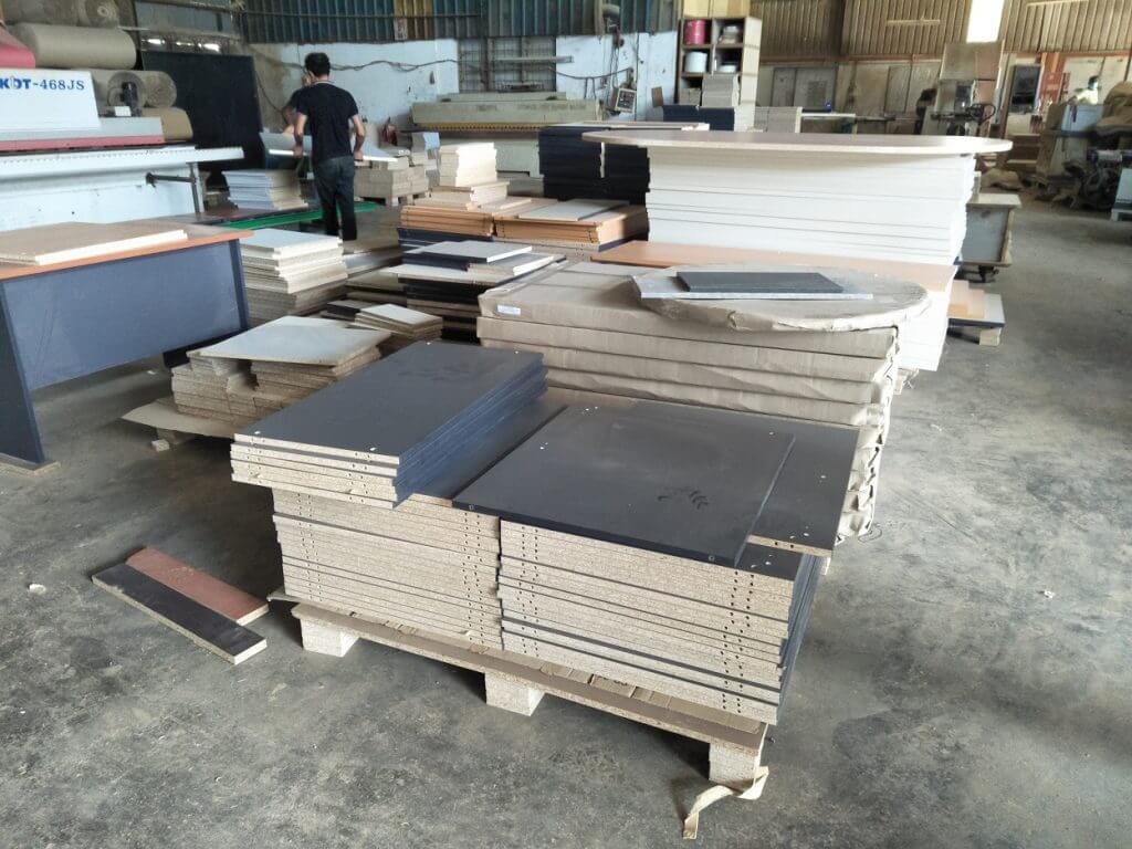 FIZONE OFFICE SYSTEM factory production area with office furniture assembly and material storage